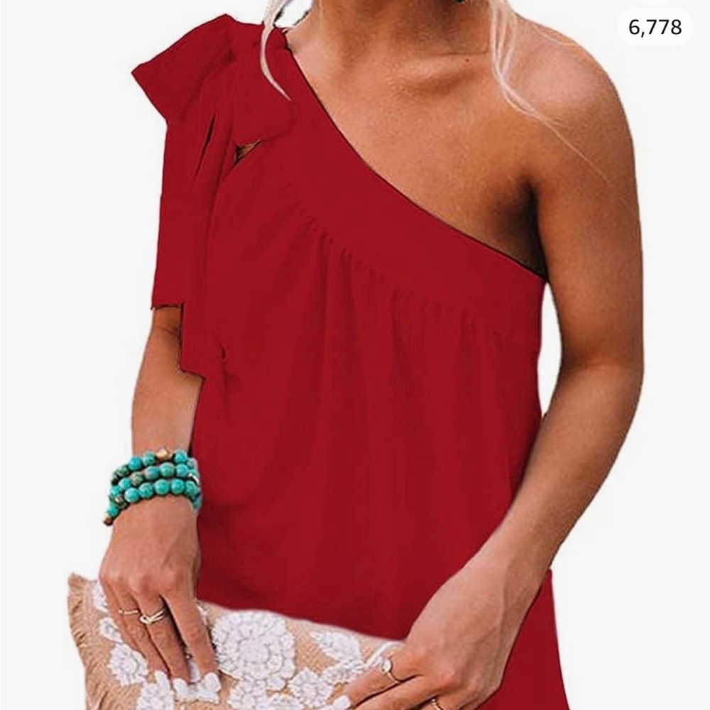Women’s One Shoulder Top size L